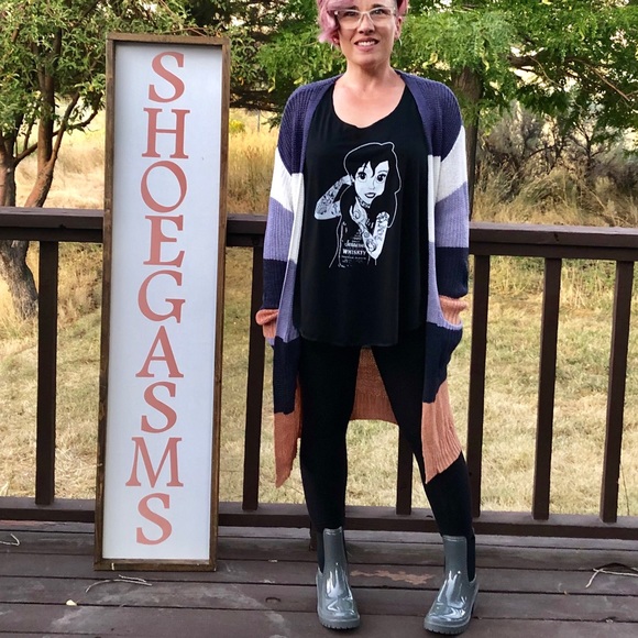 Color Block Long Cardigan Sweater FREE NECKLACE - Picture 2 of 7